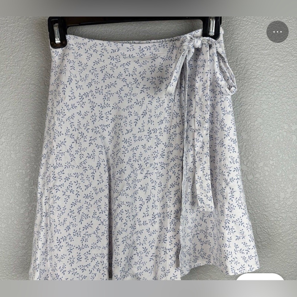 Brandy Melville Floral Wrap Skirt